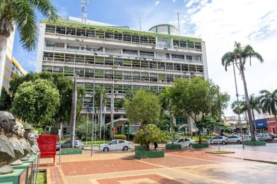 O Palácio Alencastro é a sede da Prefeitura de Cuiabá.