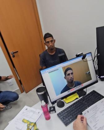 A confirmação da autoria veio a partir de exame de DNA em uma bituca de cigarro deixada por Reyvan