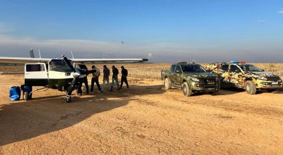 Durante a ação, as equipes identificaram a pista suspeita onde foram encontrados uma aeronave monomotor e uma Toyota Hilux, e os suspeitos sendo, quatro brasileiros e dois bolivianos.
