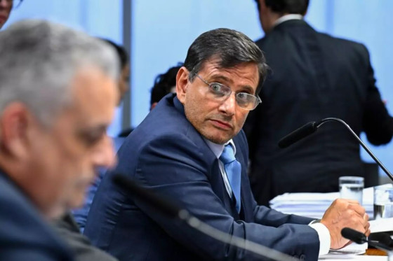 Advogado Eli Cohen participou, como testemunha, de reunião da CPMI do INSS