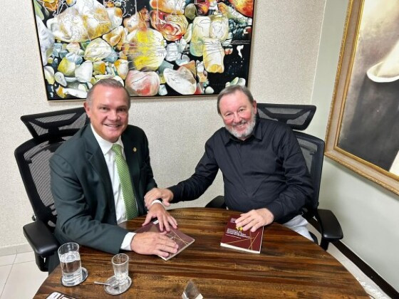 Senador Welinton Fagundes e o conselheiro José Carlos Novelli.