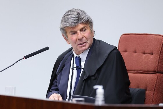 Na sessão desta quarta-feira, vota o ministro Luiz Fux. 