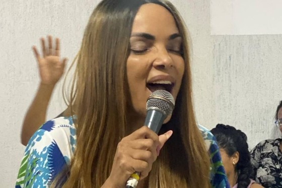 Vale lembrar que, até o início do ano passado, Flordelis estava namorando com o produtor gospel Allan Soares, e os dois já planejavam se casar.