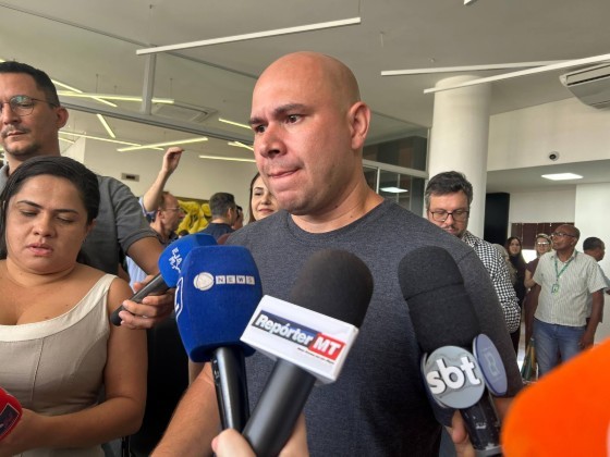 Prefeito de Cuiabá disse que vai esperar preço cair mais antes de fazer lance pela Santa Casa.