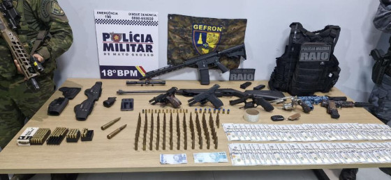 Durante a ação foram apreendidas 661 peças de skank, 245 peças de cloridrato de cocaína, 20 peças de pasta base de cocaína e 428g de haxixe