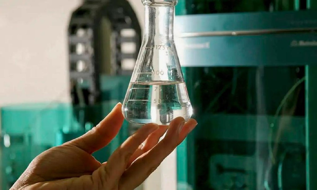 Náusea, dor no estômago e confusão mental são sintomas; saiba o que fazer e onde procurar ajuda 