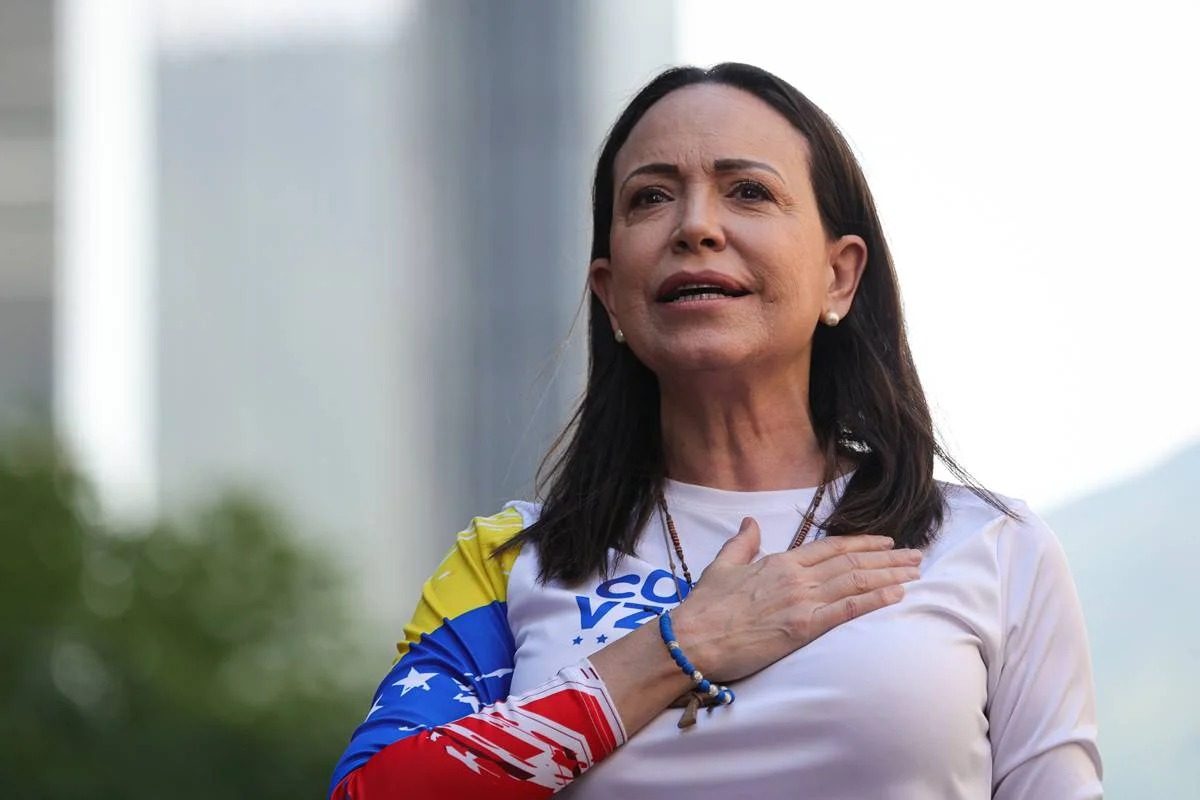 Líder da oposição na Venezuela, María Corina Machado leva Nobel da Paz
