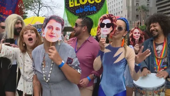 Debora Bloco, bloco de carnaval inspirado em 'Vale Tudo'