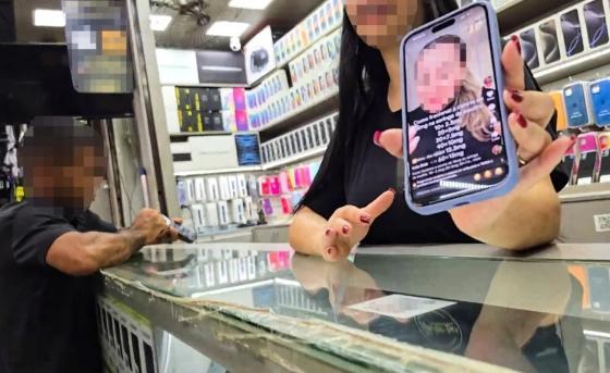 Além de comercializar o remédio, os vendedores explicam como aplicá-lo.