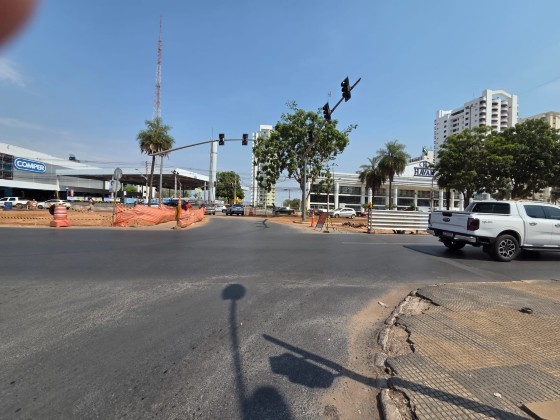 Como medida de apoio, agentes de trânsito e transporte acompanharão o fluxo de veículos no local nas primeiras horas da interdição.