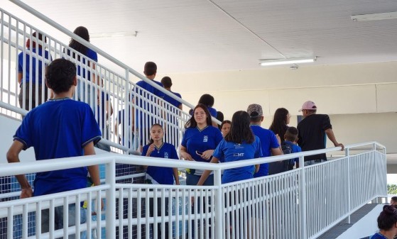 Na capital, a adesão foi aprovada por ampla maioria: 581 dos 709 votantes (81,94%) da Escola André Avelino Ribeiro disseram “sim” à mudança. 