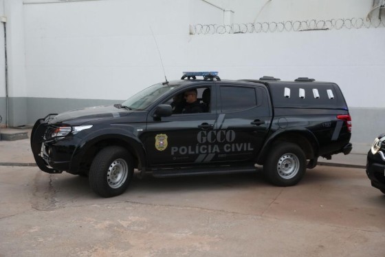 O bandido foi preso nesta terça-feira (14).