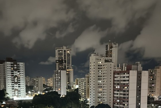 Tempestade com ventos fortes e granizo deve causar pontos de alagamentos