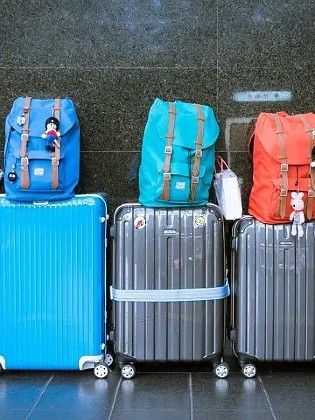 Projeto de lei dá direito a 10 quilos de bagagem de mão em passagem aérea.