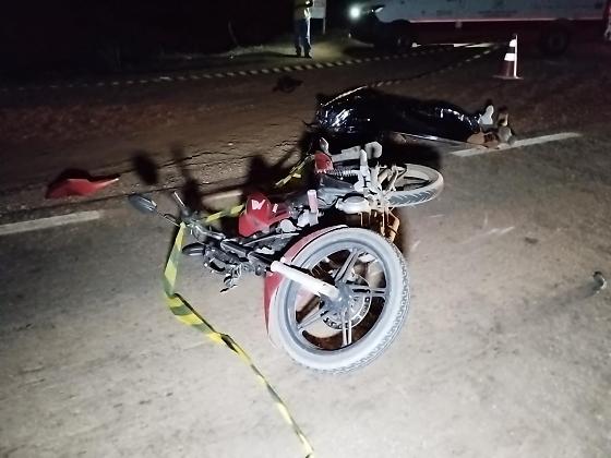 O motociclista foi identificado como Odirlei Bonfim, de 43 anos.