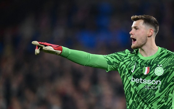 O goleiro Josep Martínez, da Inter de Milão, envolveu-se em um grave acidente