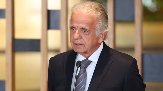 Castro solicitou que os armamentos fossem disponibilizados com os respectivos operadores para o enfrentamento com a facção criminosa