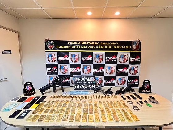 Dois policiais militares e um policial civil são presos com cerca de 72 kg de ouro no Amazonas — Foto: Divulgação/PMAM