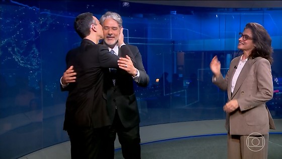 Bonner se despediu da banca e deu boas vindas a Tralli