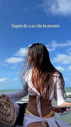 O comediante está solteiro desde o término do noivado com Maria Lina em agosto de 2021. 