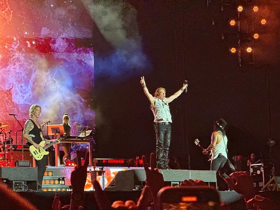 Show da banda Guns N'Roses aconteceu na Arena Pantanal, em Cuiabá, nessa sexta-feira (31)
