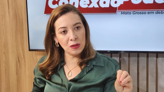 A secretária-adjunta do Procon, Cristiane Vaz, cita produtos que perderam durabilidade
