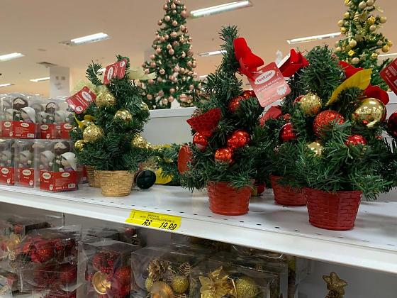 Como qualquer outro bem durável, os enfeites têm garantia legal de 90 dias.