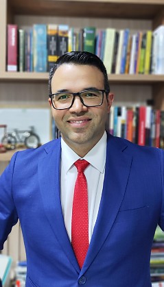 Dr. Eduardo Leite – Historiador, Teólogo e Escritor