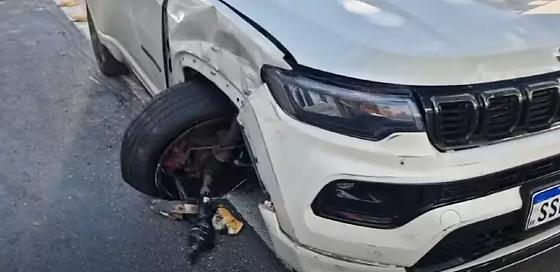 Durante a fuga, a mulher seguiu em alta velocidade pelas ruas da região.