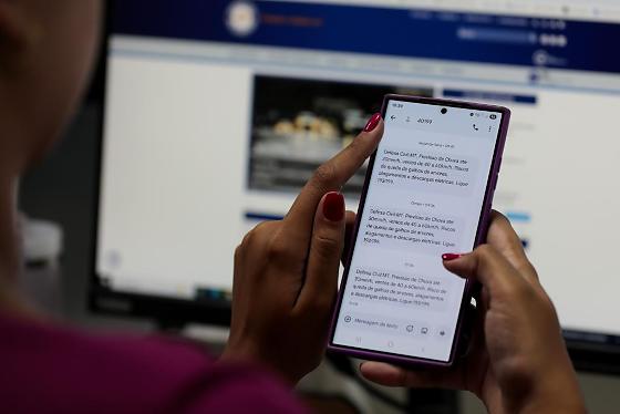 Os alertas são enviados por SMS e Whatsapp e informam, com antecedência, sobre possibilidades de eventos meteorológicos.