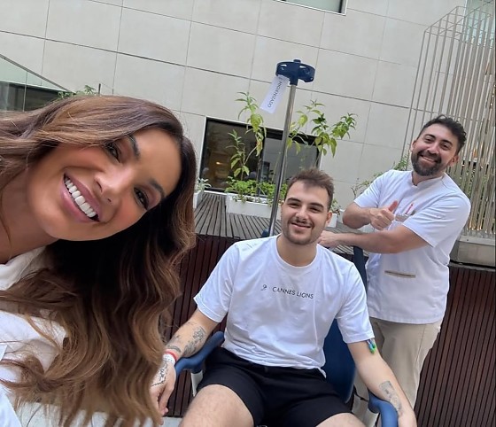 Patrícia Poeta comemora alta hospitalar do filho após 7 semanas de internação