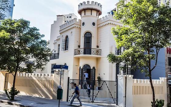 Levantamento do g1 mostra que, entre 2020 e 2025, ao menos 179 imóveis nessa situação passaram à administração da União ou de prefeituras de cidades em 14 estados