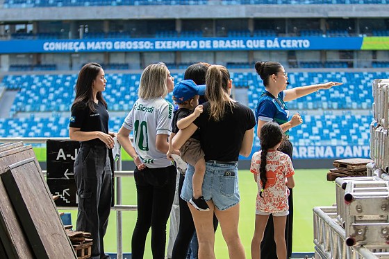 Com duração média de 50 minutos, o percurso passa pelos vestiários, túnel de entrada dos jogadores, sala de coletiva de imprensa, camarotes e arquibancada.