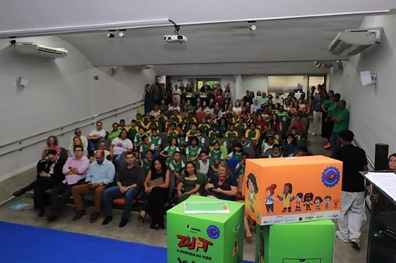 As escolas participantes também receberam o kit ZUPT