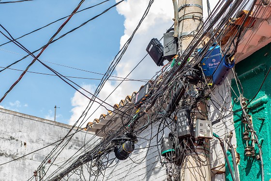Segundo a secretária-adjunta do Procon, Mariana Almeida Borges, neste domingo, um colaborador estará de plantão para receber, via WhatsApp, reclamações referentes ao corte do fornecimento de internet. 