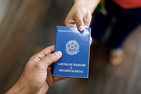 Sine começa semana com 544 vagas de emprego