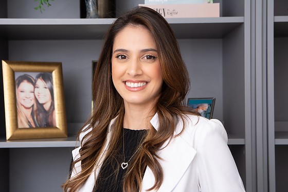 Dra. Nathalita Neves é ginecologista e obstetra em Cuiabá-MT.