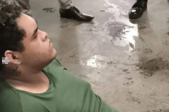 assassinada pelo ex-namorado com mais de 20 facadas na porta de casa, na manhã da última quinta-feira (11/12),