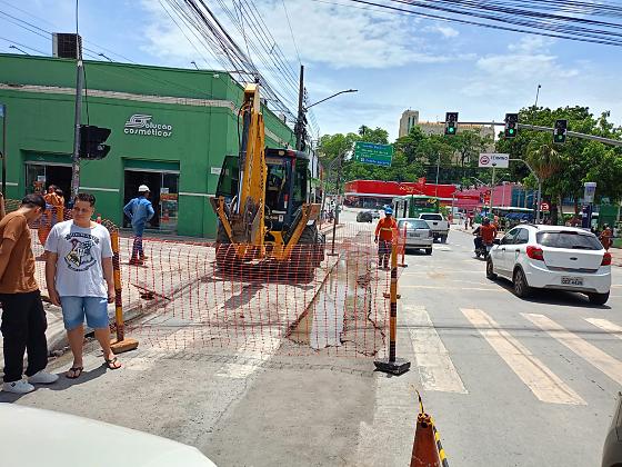 Todos os veículos que acessariam a Rua 13 de Junho terão, obrigatoriamente, que realizar o trajeto pela Rua Barão de Melgaço.