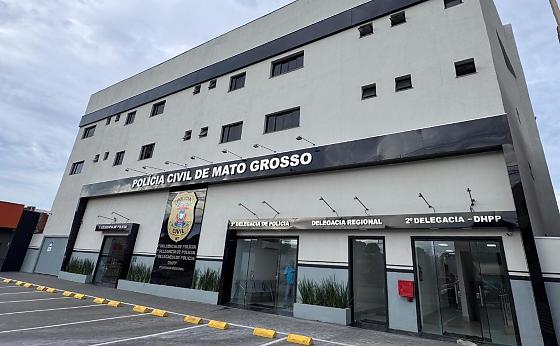 Na operação, são cumpridos três mandados de prisão temporária e três de busca e apreensão