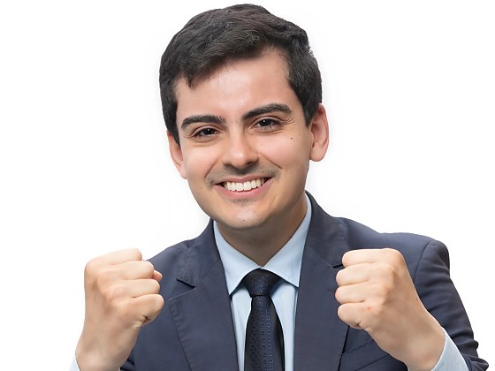 Dudu Camargo se consagrou o campeão de “A Fazenda 17” na noite desta quinta-feira (18/12).