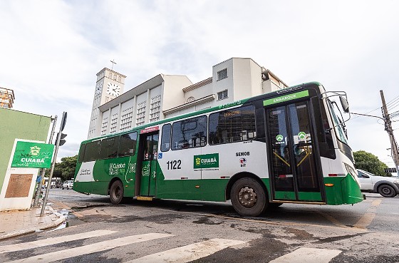 Segundo a Prefeitura, houve investimento de R$ 703 mil para a aquisição dos ônibus.