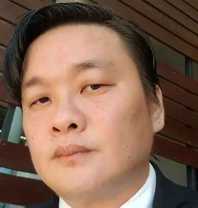 O advogado Venicius Yutaka Harima, de 46 anos, foi encontrado morto no quarto de sua residência