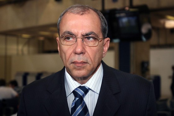 Fares era fundador e titular da Cadeira nº 6, cujo patrono é Artaxerxes Nunes da Cunha.