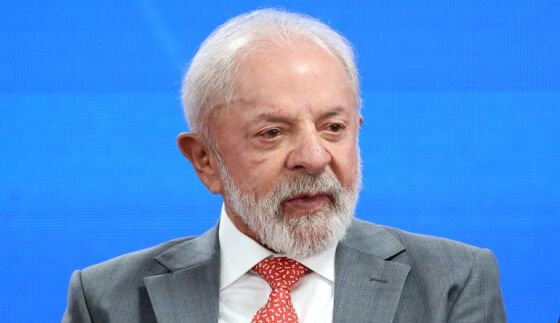 Ao afirmar que "rico não compra celular roubado, mas pobre compra", Lula acusa milhões de trabalhadores que vivem com baixa renda