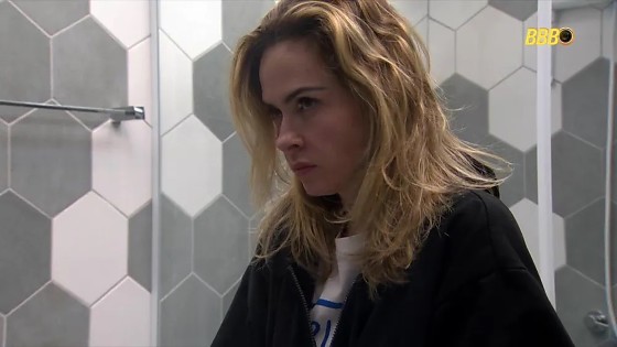 Ana Paula decidiu não cumprir o desafio do Barrado no Baile na noite desta quarta-feira.