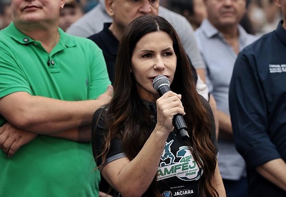 “O Governo do Estado é um parceiro importante de Jaciara e tem trazido muitas melhorias", ressaltou a prefeita de Jaciara.