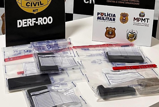 Parte dos aparelhos interceptados pela Operação Cárcere Seguro em Rondonópolis.