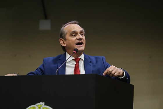 Wilson Santos usou assinaturas de gaveta para emplacar CPI.