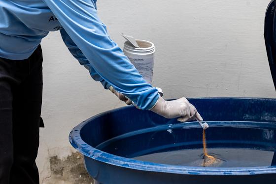 Atualmente, há apenas um óbito por dengue em investigação, que segue sendo analisado pelo comitê responsável, com total transparência e acompanhamento técnico.